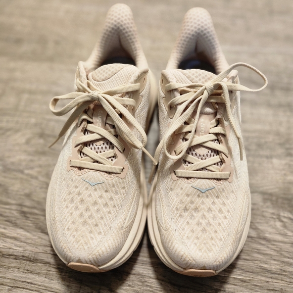 HOKA Clifton 9 Women's Shoe - Picture 3 of 11